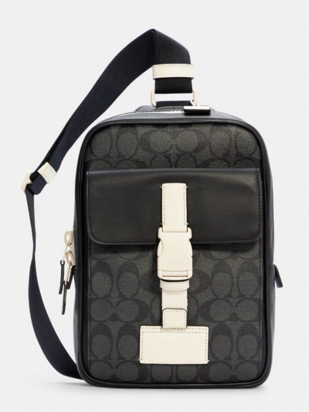Coach Track Pack